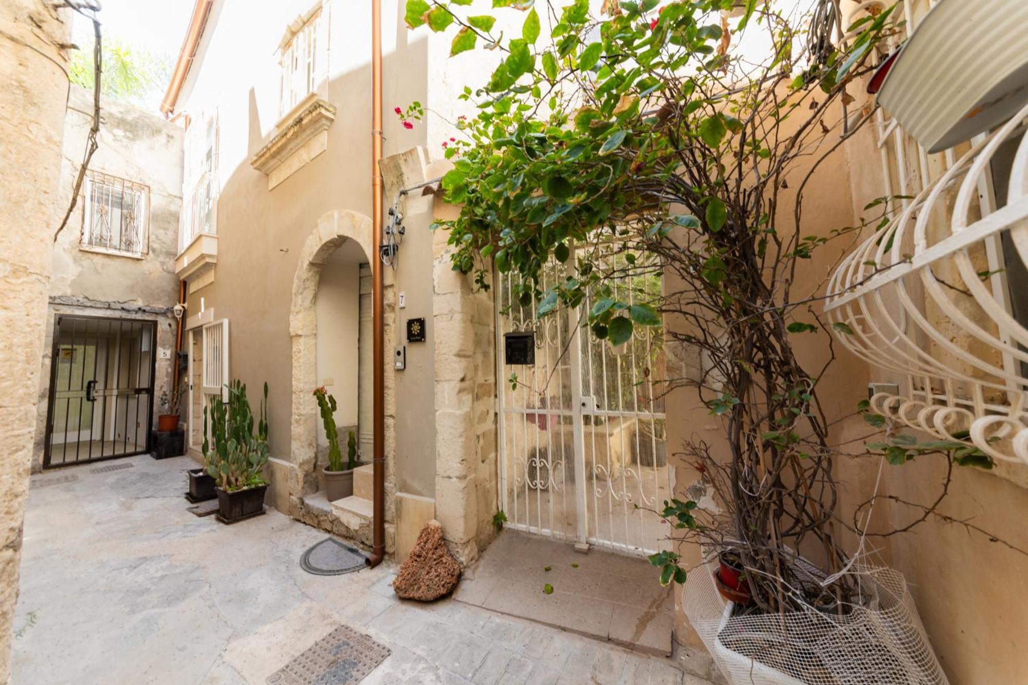 Apartamento Dolce Rame Ortigia Syracuse Exterior foto
